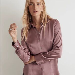 Madewell Darted Button-Up Shirt in Satin Woodrose